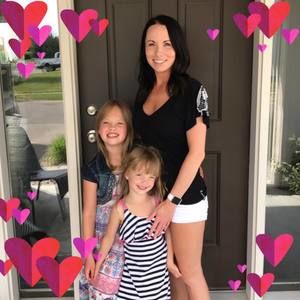 Meet your Posher, April